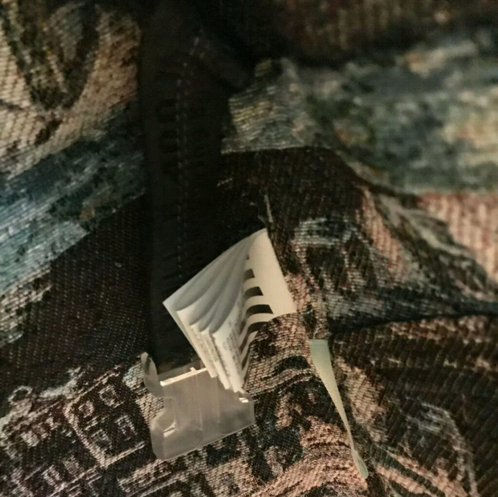 Off white coat - Picture 5 of 7